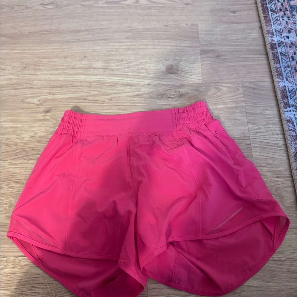 Lululemon hotty hot shorts